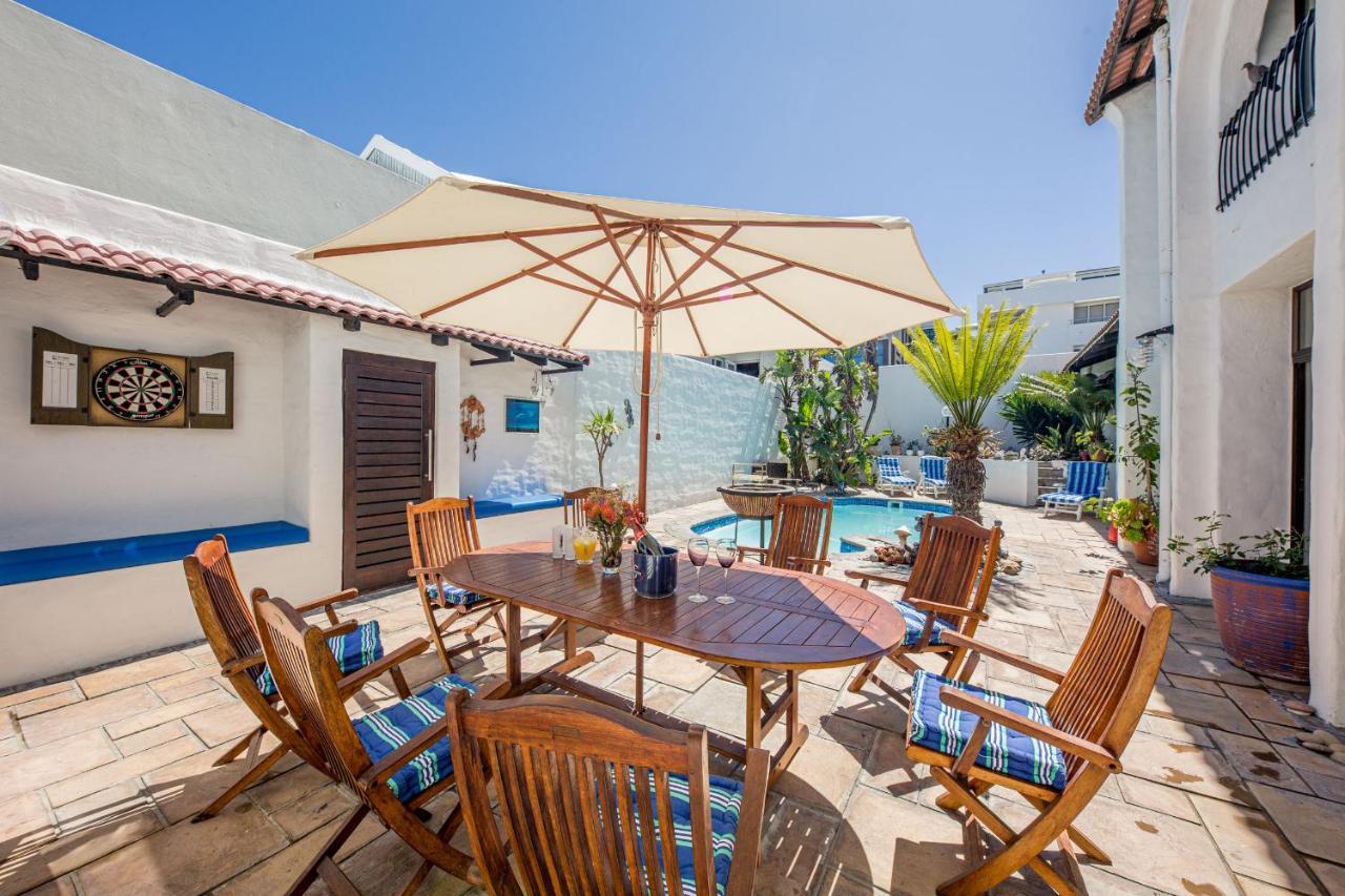 Big Blue Accommodation Bloubergstrand Exterior foto